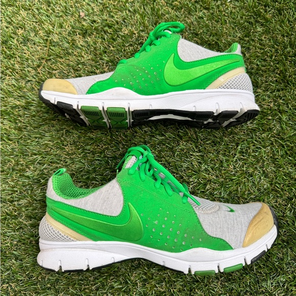 2012 Womens Nike In Season TR Green/Gray Running Shoes Size 6.5 US 37.5 EU - Picture 3 of 7